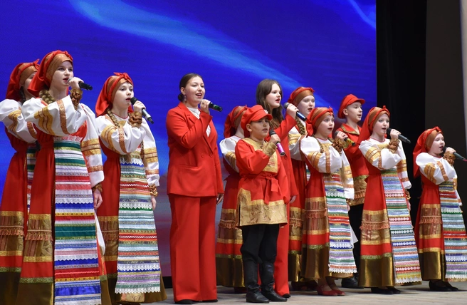 Выпускники Южно-Уральского государственного аграрного университета. Автор фото — Ольга Старухина, пресс-служба администрации Троицкого округа. | Источник: pravmin.gov74.ru