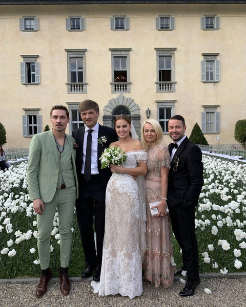 Дом Gucci, радость Вавилова, гордость Клюкиной: почему российских миллионеров тянет на свадебную виллу в Комо