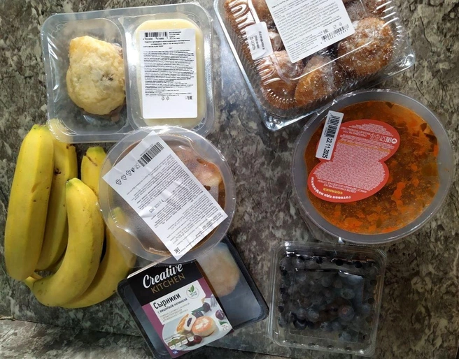 Вот такую корзину продуктов получила Патриция на четвертый день | Источник: Патриция Лебедева