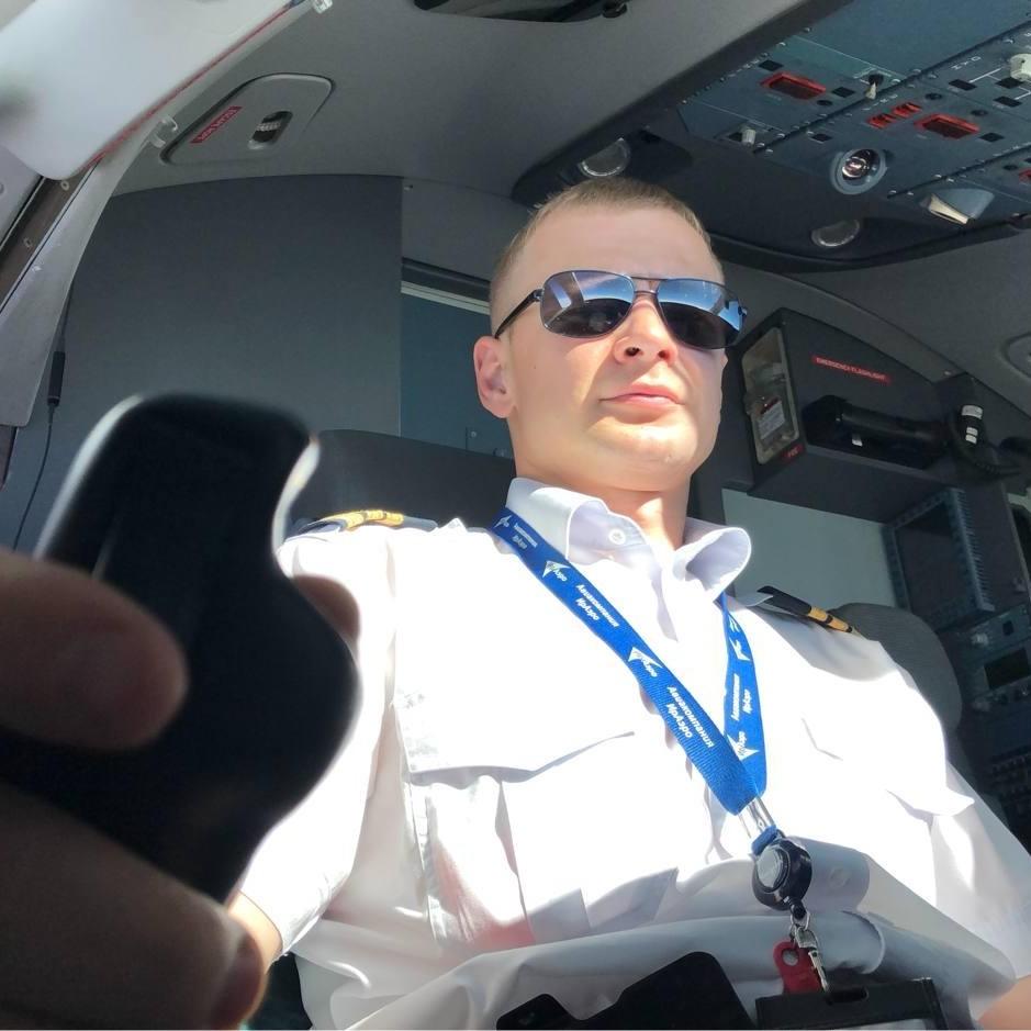 <p>Владимир Власов</p>