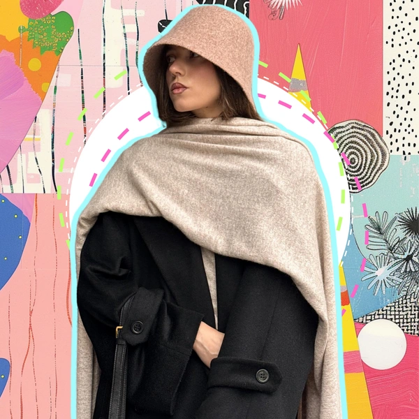 8 модных аксессуаров, которые согреют и украсят зимой 2025/26 | Источник: theGirl