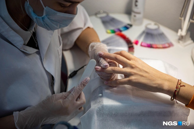 На 2026 год это база: 6 идей маникюра на самую трендовую форму ногтей