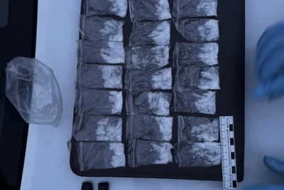 Полицейские в Астрахани задержали наркокурьера с 88 граммами синтетики