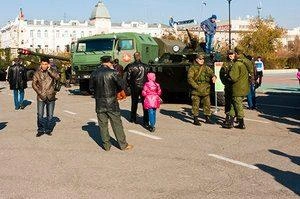 Служба по контракту: Встречаемся под Лениным | Источник: Ксения Зимина
