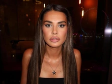 Пинчук снова переделывает грудь, Крид оказался в инвалидном кресле, а Катя Кабак отмечает юбилей: соцсети звезд