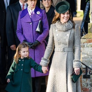 Герцогиня Кейт и принцесса Шарлотта в Сандрингеме