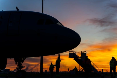 Russian-Speaking Tourist Jumps from Plane in Underwear