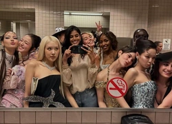 Коллективное селфи на Met Gala 2026: кто из знаменитостей на фото