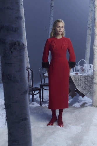 Волшебство в деталях: Roseville переосмыслили русские сказки в новой коллекции Волшебство в деталях: Roseville переосмыслили русские сказки в новой коллекции