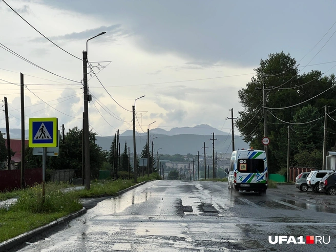 Вид на гору Малиновую: первую, вторую и третью | Источник: Андрей Бирюков / UFA1.RU