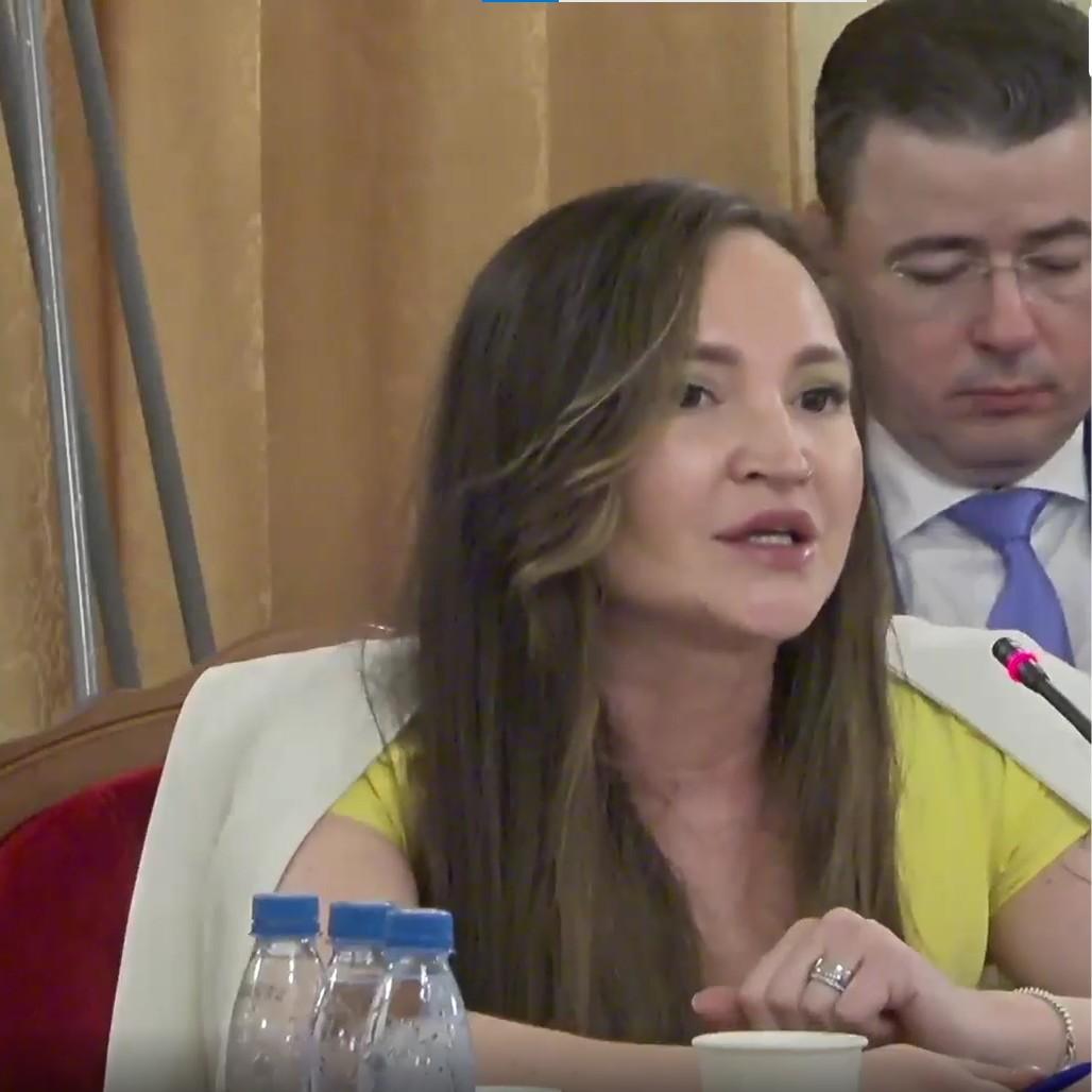 <p>Анастасия Сырова</p>