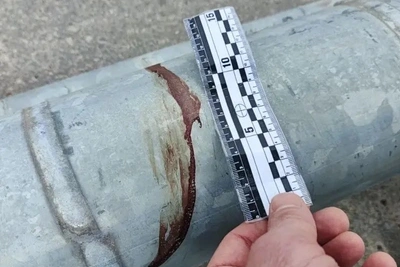 Уголовное дело возбуждено после падения светофорного столба на пенсионеров в Липецке