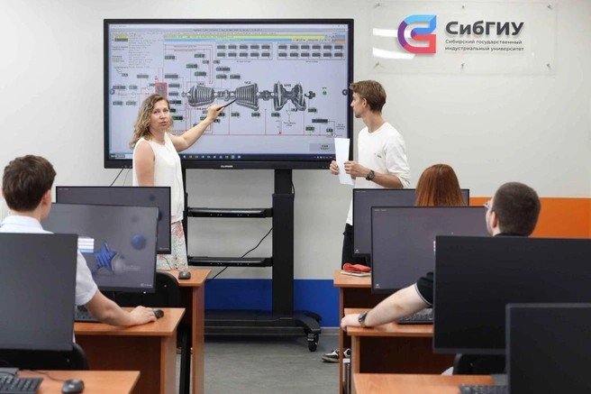 Взаимодействие между ЕВРАЗ ЗСМК и СибГИУ продолжается уже много лет и приносит ощутимые плоды | Источник: www.city-n.ru