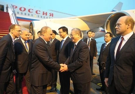 Владимир Путин прибыл с официальным визитом в Китай | ya62.ru
