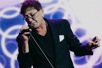 «С алкоголем покончено, занимаюсь собой»: Лепс бросил пить и хочет вернуть Аврору Кибу