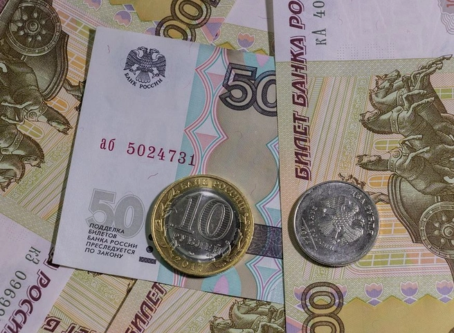 В июле курс рубля пережил максимальное падение с марта | ya62.ru