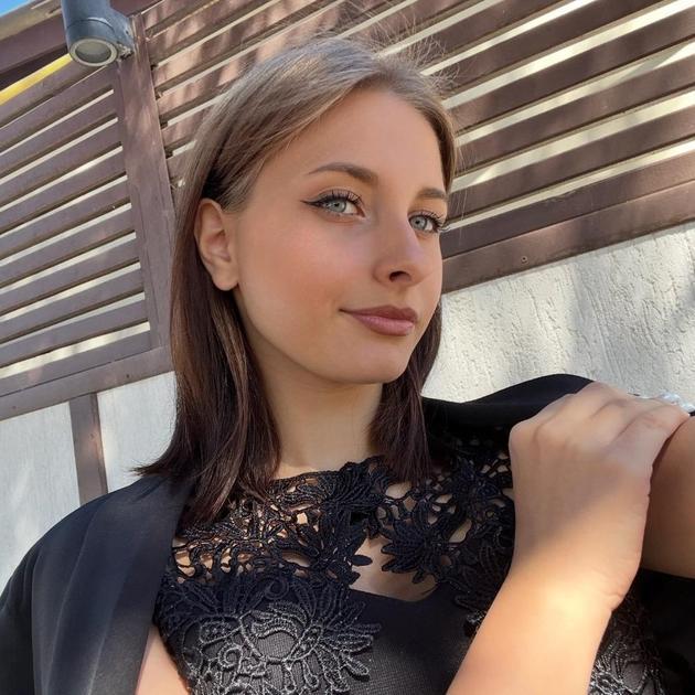 Анастасия Стехова