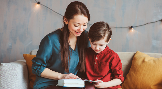Как книги помогают укрепить связь с ребенком