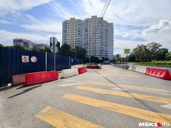 В Царицыно строят станцию Бирюлевской линии метро, из-за чего закрыли Кавказский бульвар  | Источник: Дмитрий Бондарев / MSK1.RU