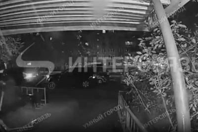 В Челябинске проверяют сообщения о взрывах петард во дворе