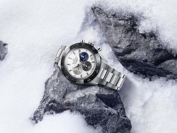 Фото №1 - Влюбленным в спорт: Zenith представил часы Chronomaster Sport