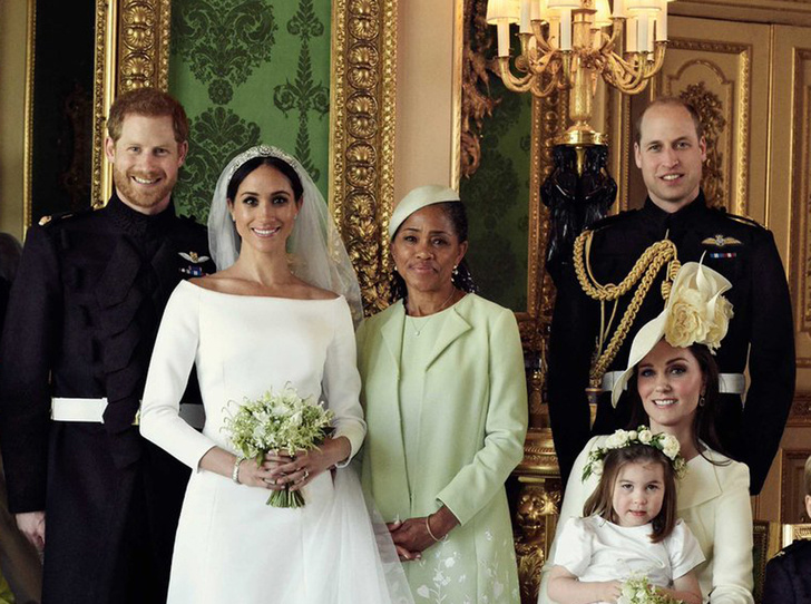 Фото №1 - Почему место отца Меган на свадебном снимке занял принц Уильям