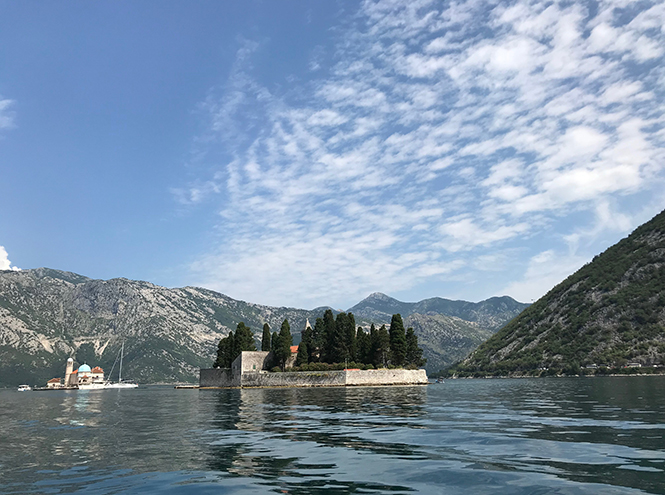Которский час: необычный отель и сказочное место в Черногории