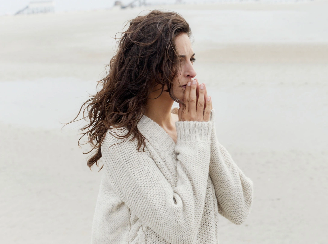 Страх близости: откуда он берется (плюс 5 техник, чтобы его побороть) | marieclaire.ru