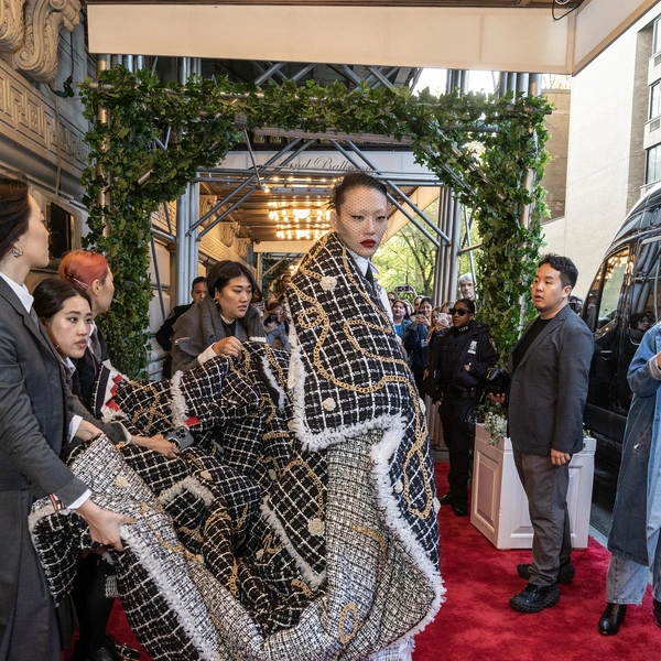 Как звезды шифруют перед Met Gala свои наряды: Doja Cat в одном полотенце и еще 11 обсуждаемых образов | Источник: Legion Media