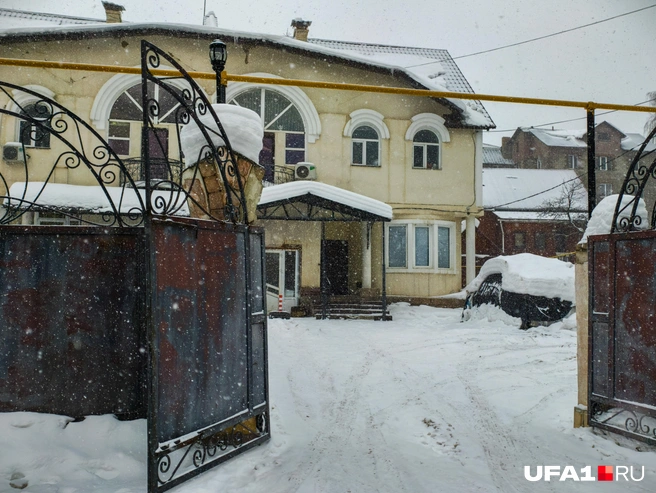 Что-то из викторианской эпохи | Источник: Булат Салихов / UFA1.RU