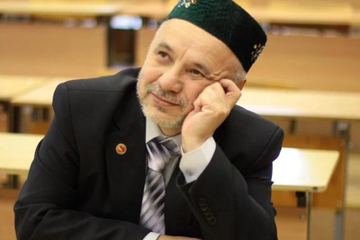 Умер легендарный преподаватель журфака УрФУ