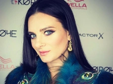 Беременная Елена Исинбаева похоронила маму