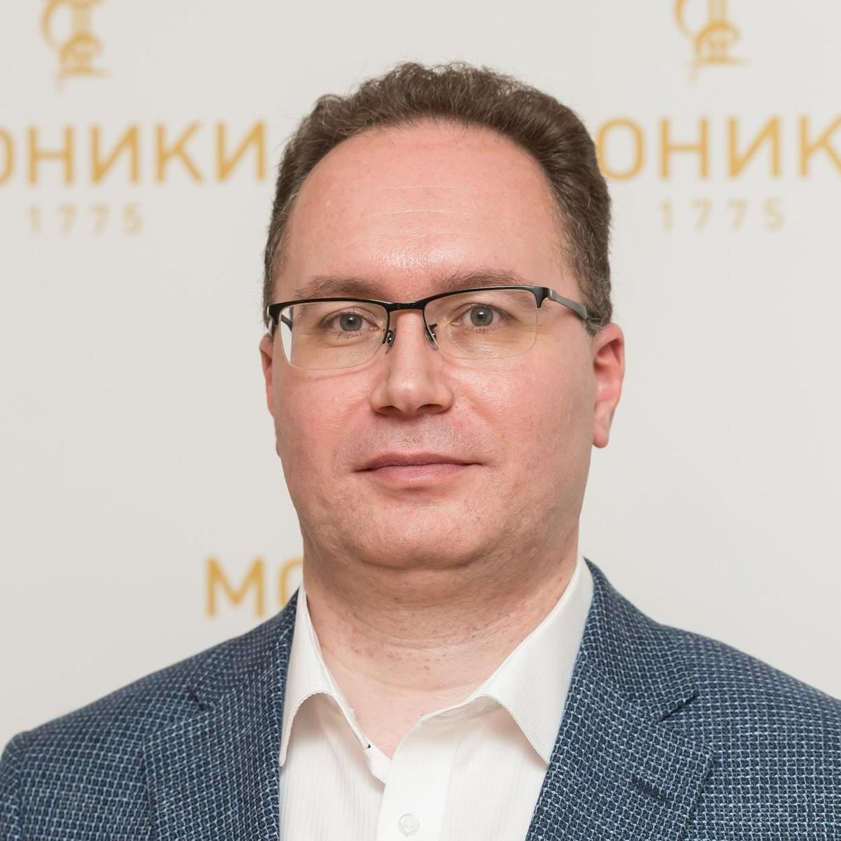 <p>Максим Сутормин</p>