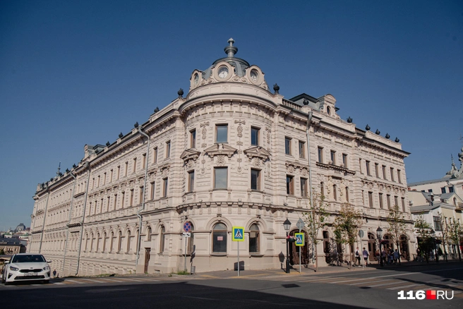 Сейчас часы со здания сняли | Источник: Лина Саитова / 116.RU