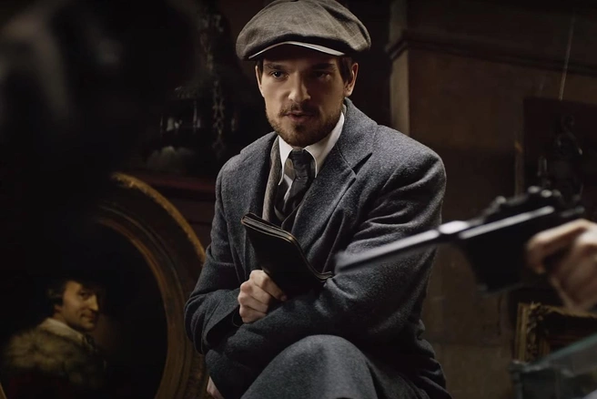 Жидкая эпоха: предчувствие НЭПа в сериале «Цыпленок жареный» | Источник: youtube.com/MARS MEDIA