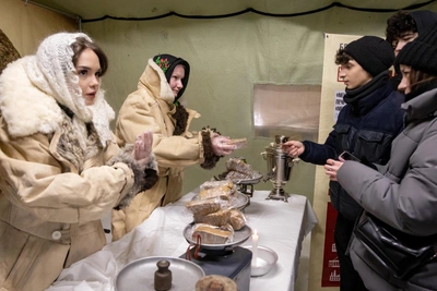 Blockade bread distributed in Yekaterinburg to commemorate Leningrad siege