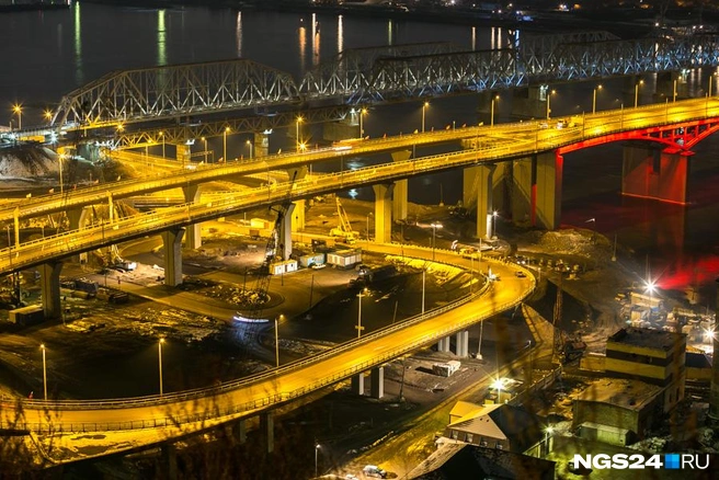 Развязка у четвертого моста | Источник: Артем Ленц / NGS24.RU