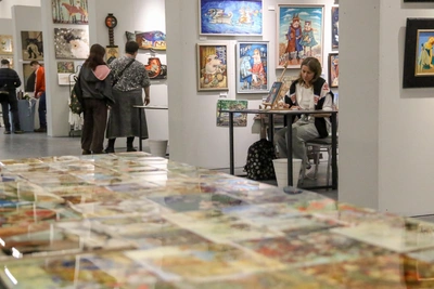 Никитин поручил решить проблему очередей на «Арт Мире»