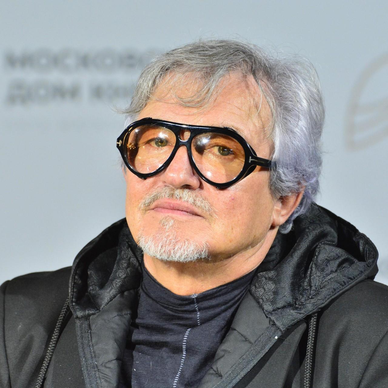 Дмитрий Дибров начал процесс по возврату фамилии и подал заявку на товарный знак: Полина может потерять бизнес