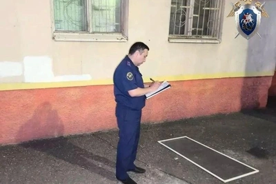 В Оренбурге ребенок погиб, выпав с девятого этажа