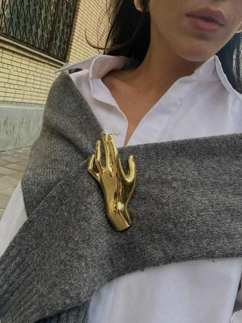 Ощущение, что это самый нужный осенний аксессуар  | Источник: ru.pinterest.com