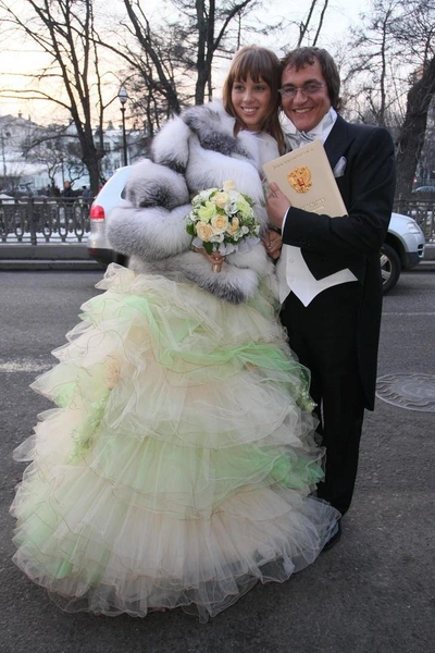 Полина и Дмитрий поженились весной 2009 года