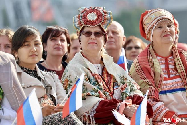 С большим опытом творчества | Источник: Михаил Шилкин