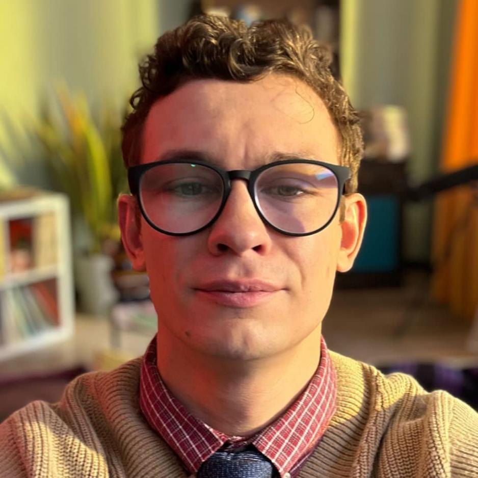 Непослушник 2 фильм. Непослушник фильм афиша. Непослушник фильм 2022. Комедия непослушник. Непослушник телепрограмма.