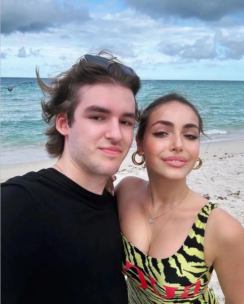 Артем Черницын и Тоня Худякова | www.starhit.ru