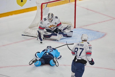 Сибирь уступила Металлургу в третьем матче плей-офф