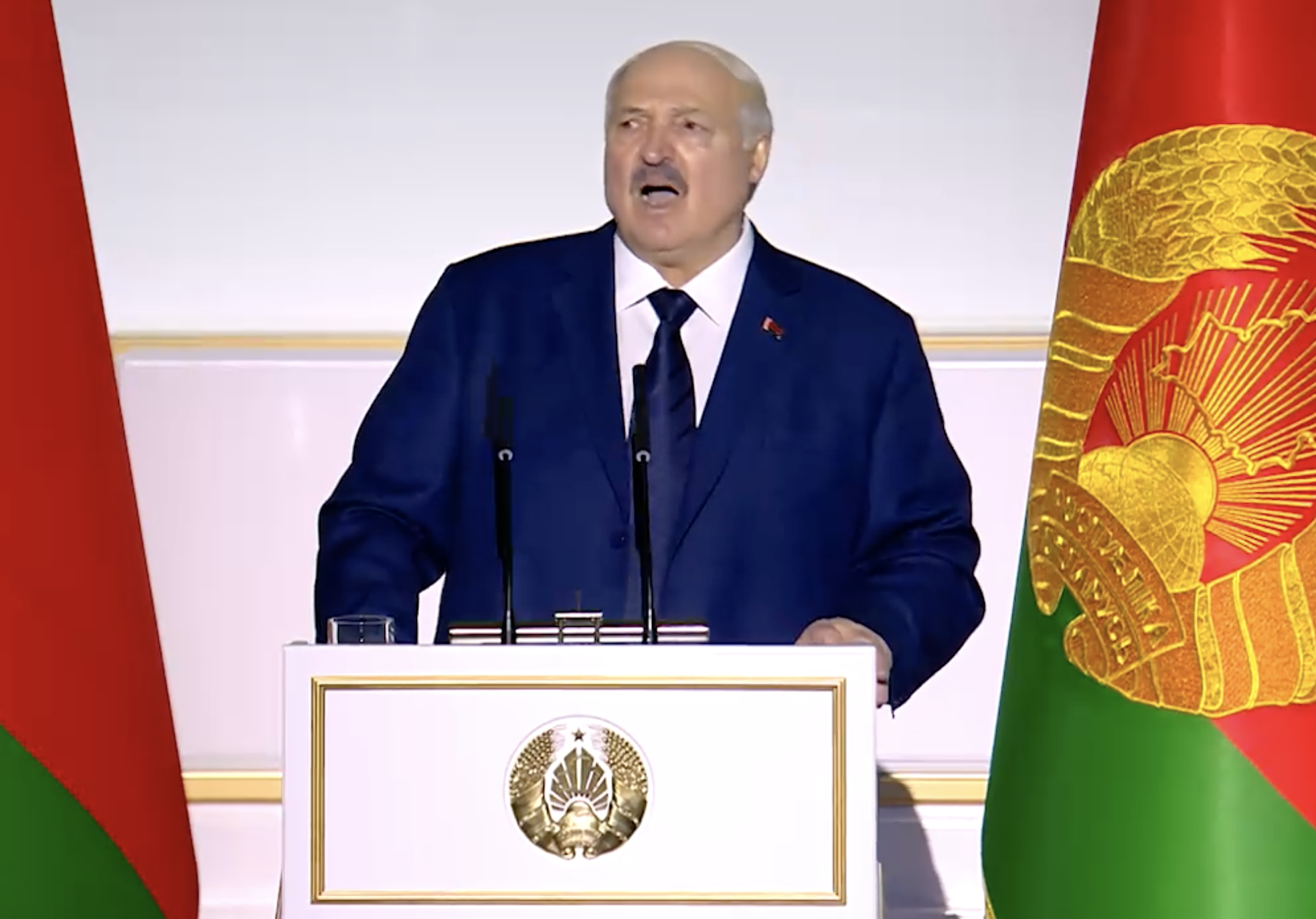 «Заступает на боевое дежурство». Лукашенко заявил, что «Орешник» уже в Белоруссии