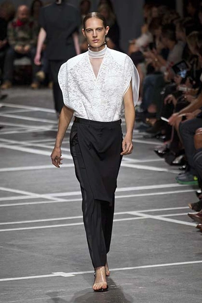 Givenchy | Источник: Архив пресс-служб