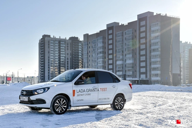 Lada Granta задает нижнюю планку цен на российском рынке, но даже она уже заметно дороже $10 000 | Источник: Артем Краснов