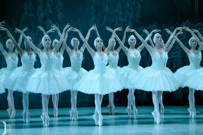 «Лебединое озеро» | Источник: permopera.ru/